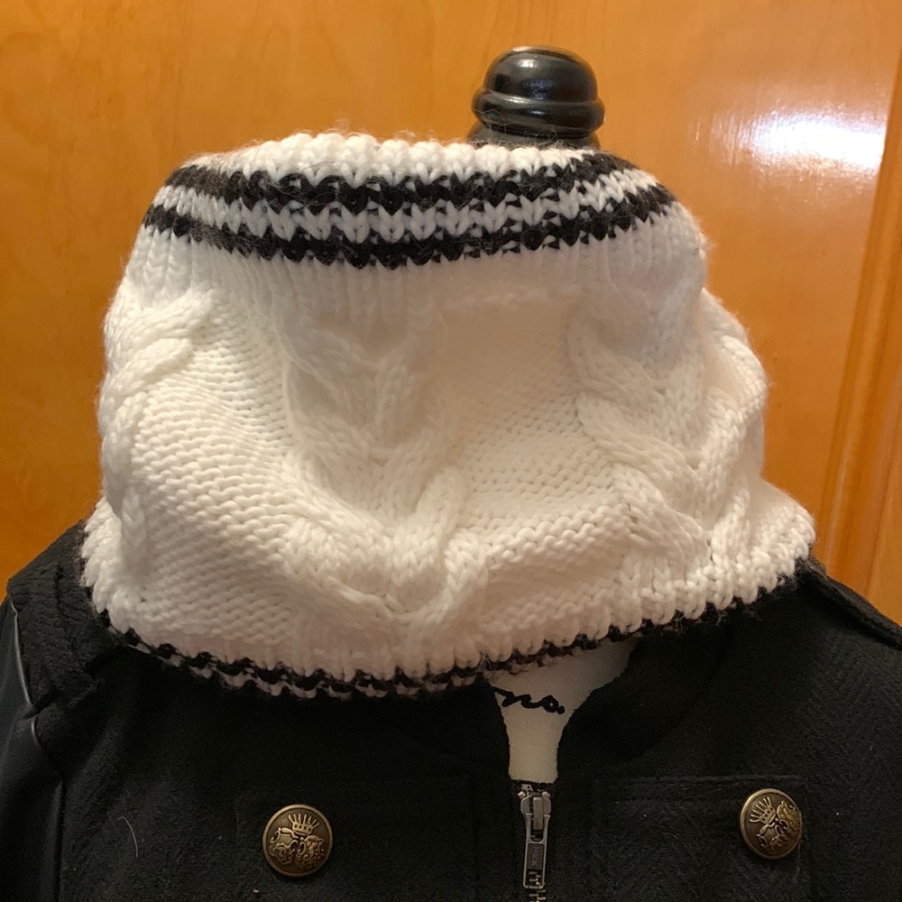 Steve Madden Cowl scarf - neck/warmer
